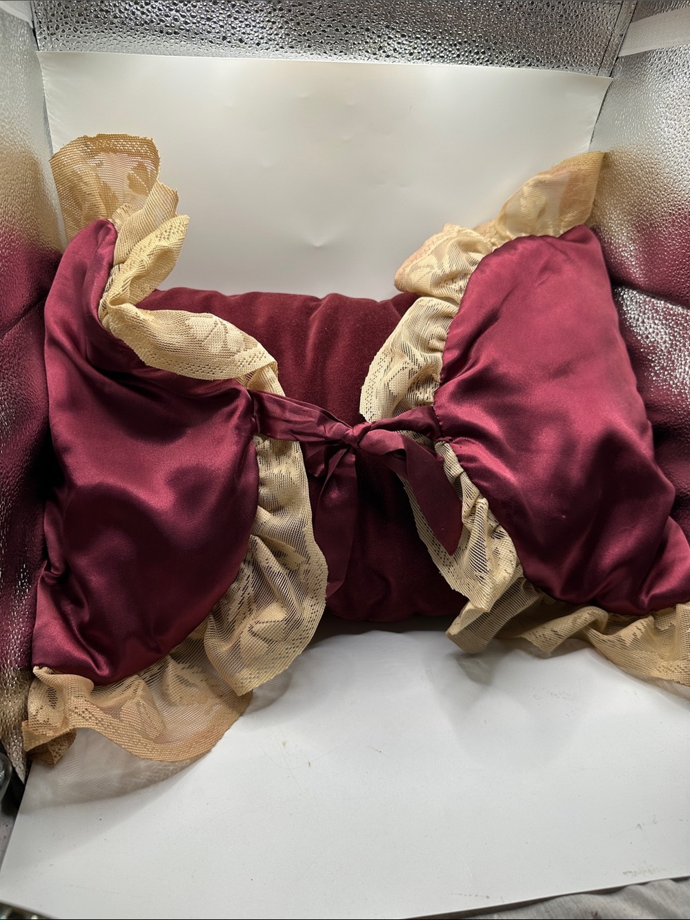 Silk-Feel Burgundy Lace Trim  Velvet Decorative Pillow